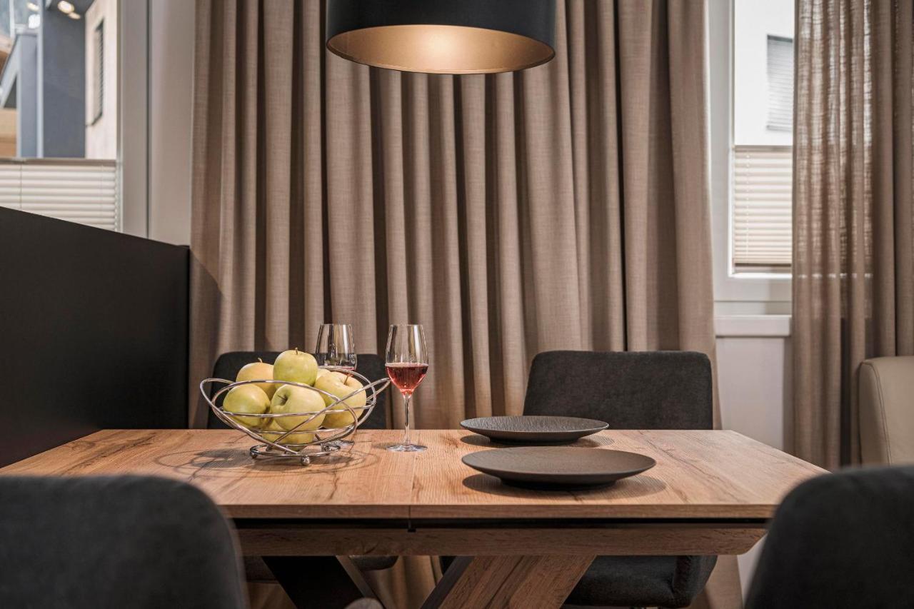 Monas Home Mayrhofen Esterno foto