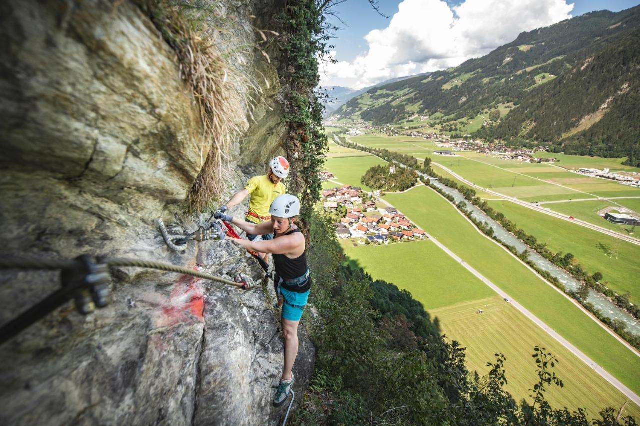 Monas Home Mayrhofen Esterno foto